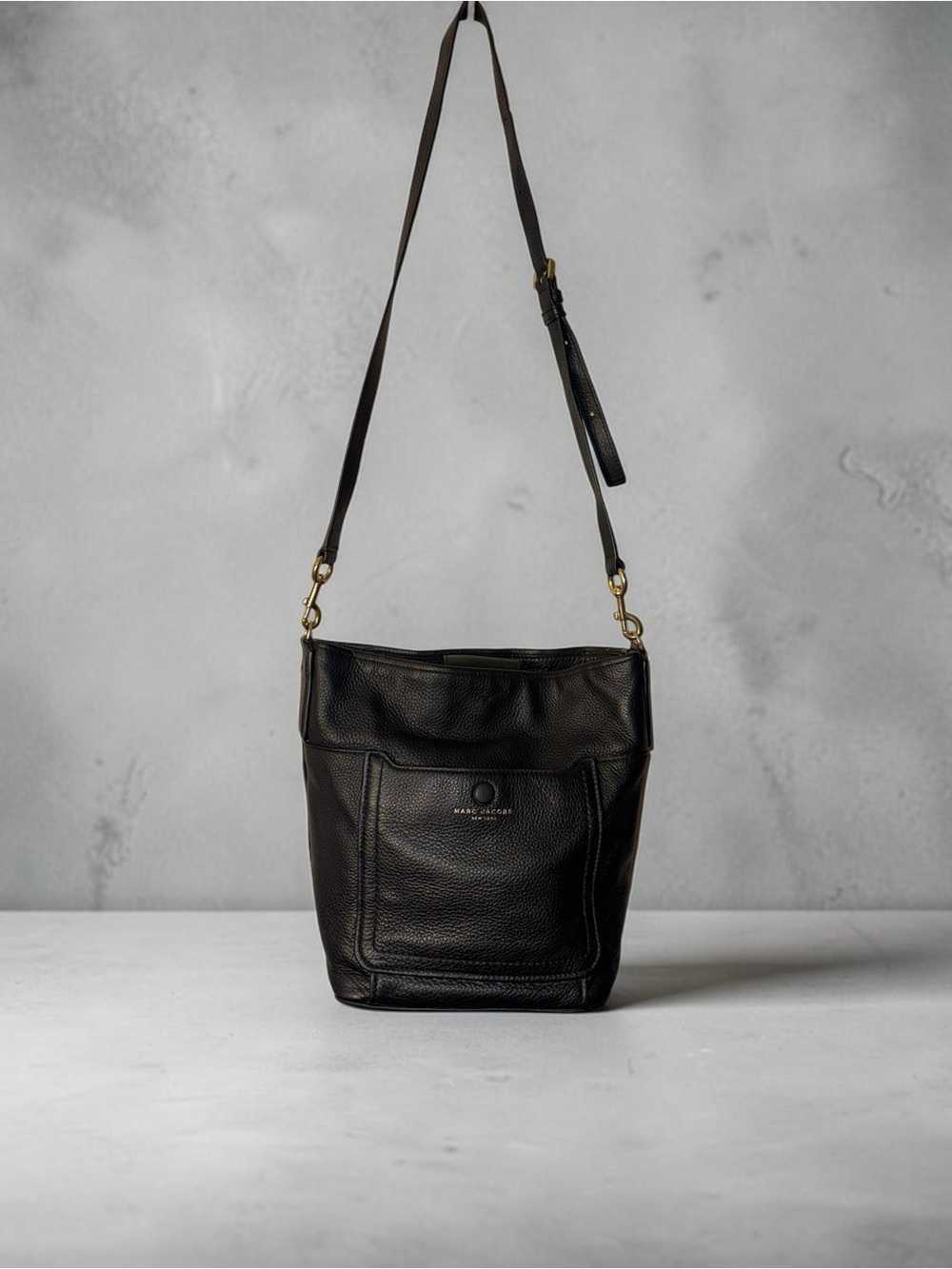 MARC JACOBS Black Pebbled Leather Gotham City Bucket Bag